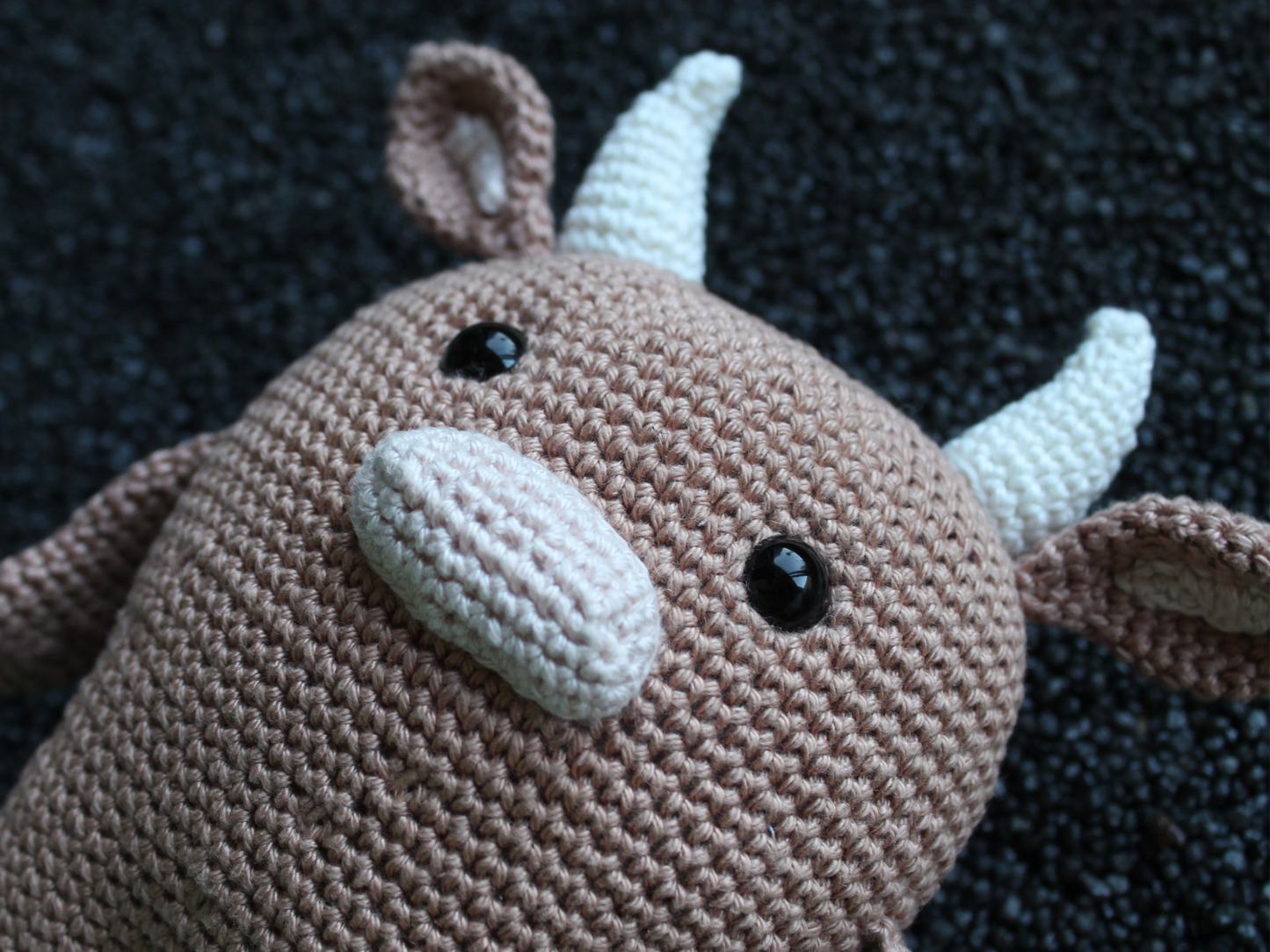 Kuh Häkelanleitung, Amigurumi Kuh häkeln