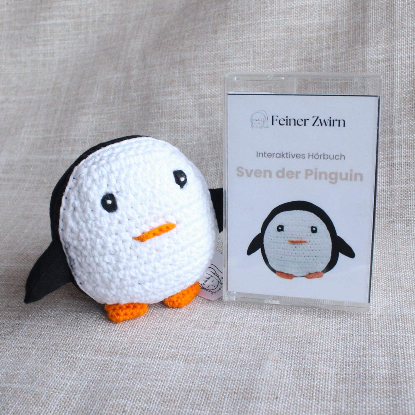 Kuscheltier Pinguin Sven | Kuscheltier zur Geburt | Zur Taufe