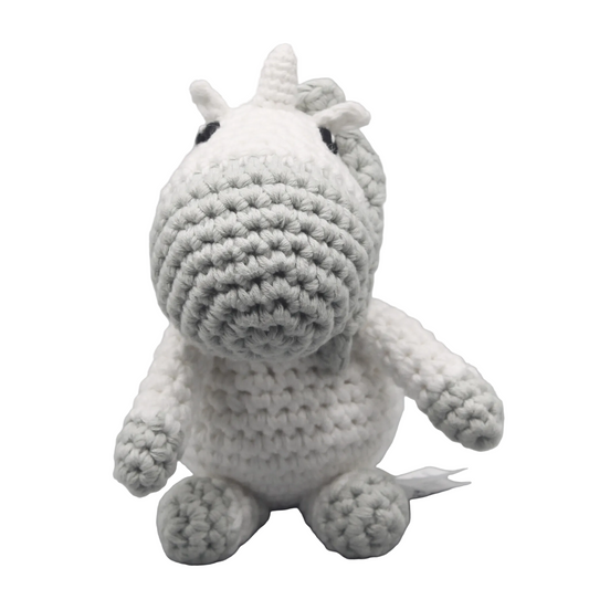 Handgemachtes Einhorn Kuscheltier für Babys - gehäkelt mit langen Armen